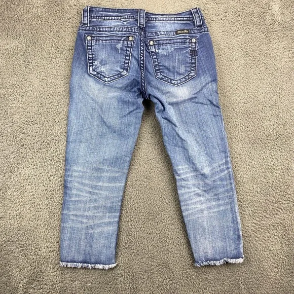 Miss Me Jeans‎ Womens 26 Signature Capri Embroidered Floral Distressed Denim - Picture 10 of 11
